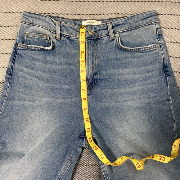 Reiss Bay Relaxed Straight-Fit Jeans - Picture 14 of 16